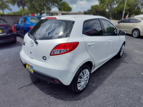 2011 Mazda MAZDA2 Touring