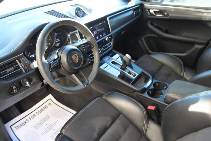 2023 Porsche Macan GTS