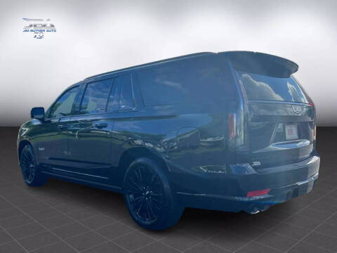 2023 Cadillac Escalade-V ESV