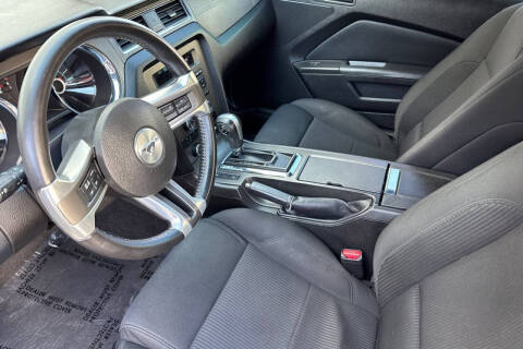 2013 Ford Mustang V6