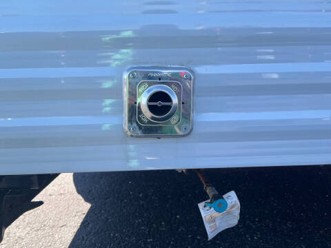 2023 Sunset Park RV Sun Lite