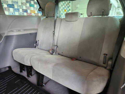 2011 Toyota Sienna