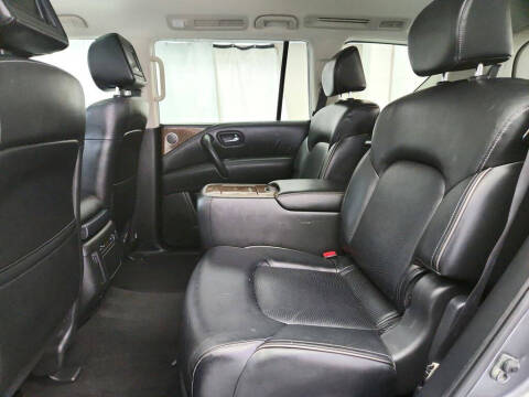 2015 Infiniti QX80
