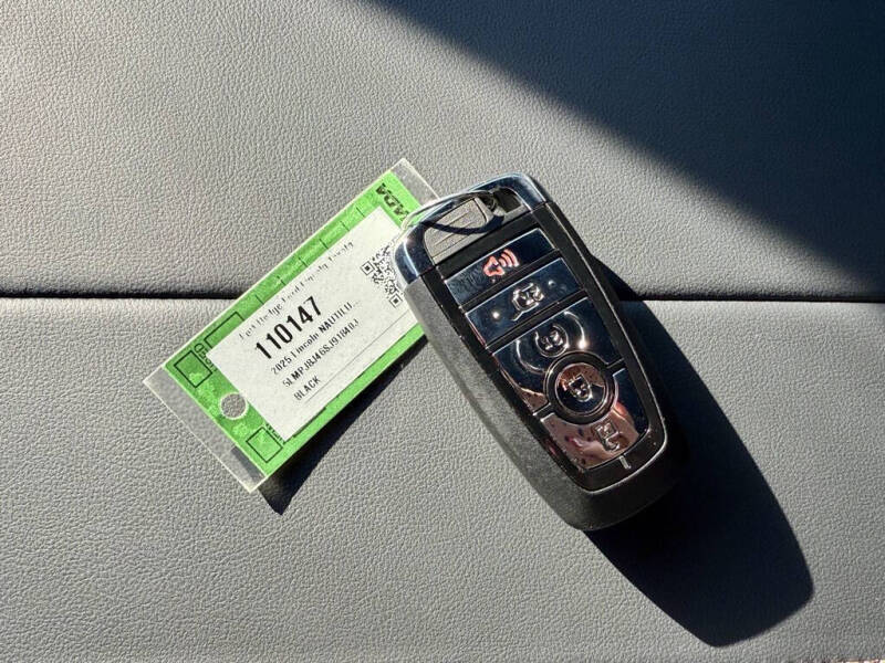 2025 Lincoln Nautilus Hybrid Premiere