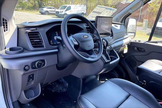 2026 Ford Transit 250