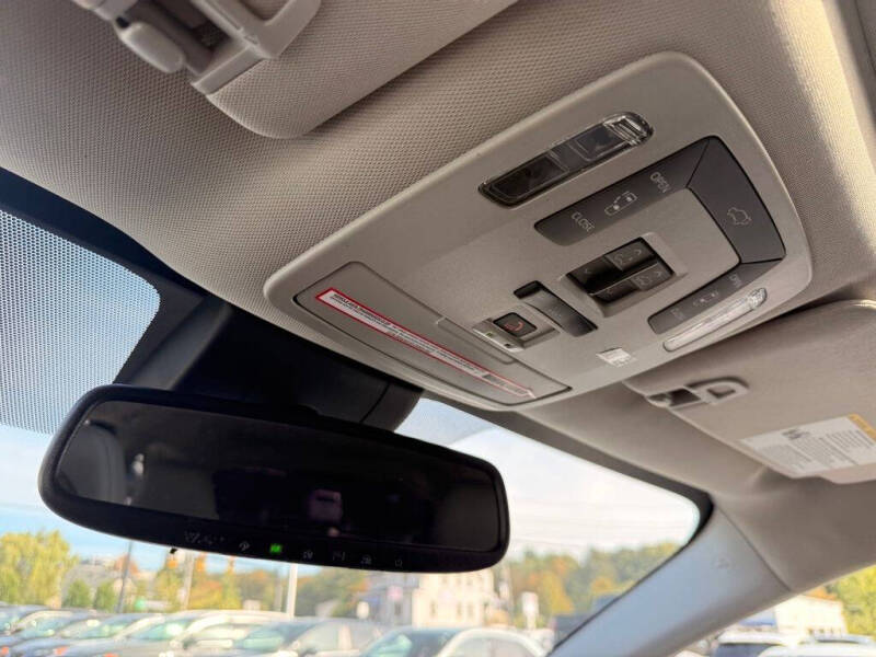 2022 Toyota Sienna XLE 7-Passenger