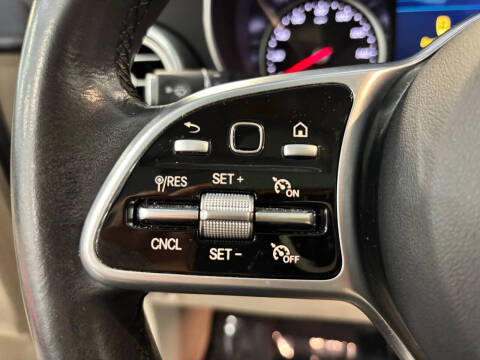 2021 Mercedes-Benz GLC GLC 300