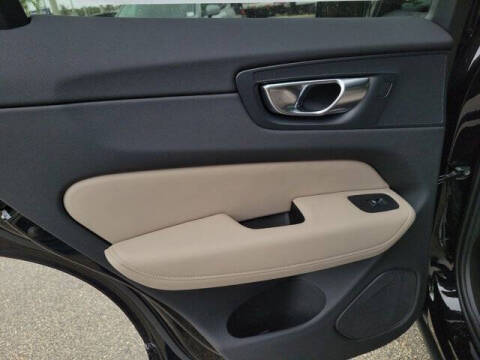2026 Volvo XC60 B5 Core