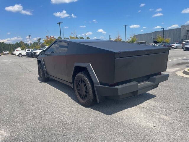 2024 Tesla Cybertruck Cyberbeast