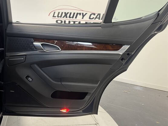2012 Porsche Panamera 4