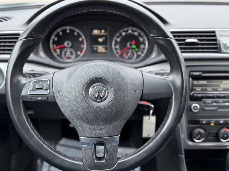 2015 Volkswagen Passat 1.8T S