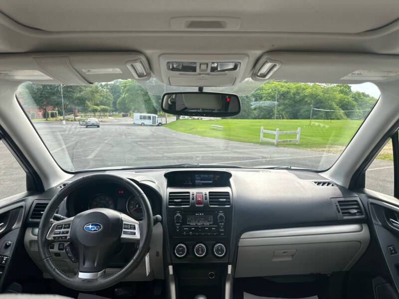 2014 Subaru Forester 2.5i Limited