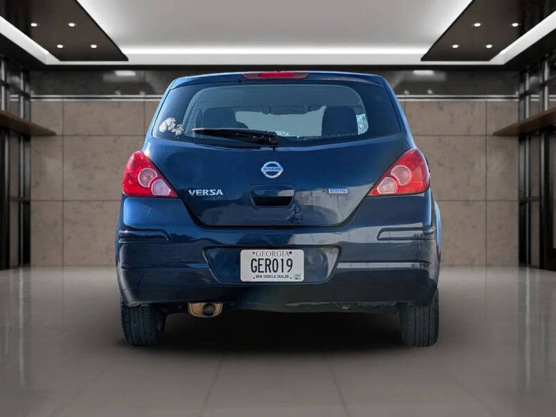 2012 Nissan Versa 1.8 S