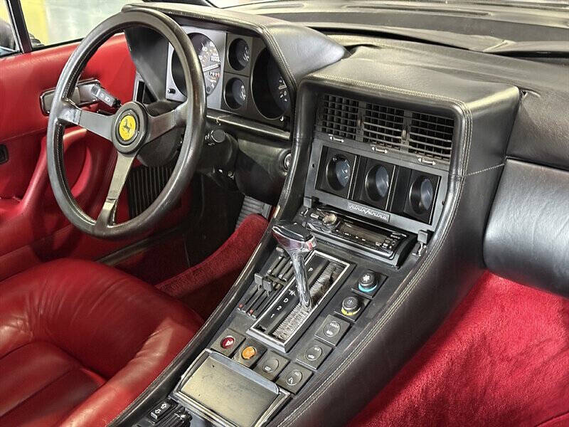 1983 Ferrari 400i 14