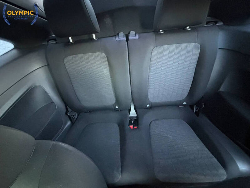 2014 Volkswagen Beetle 1.8T Entry PZEV