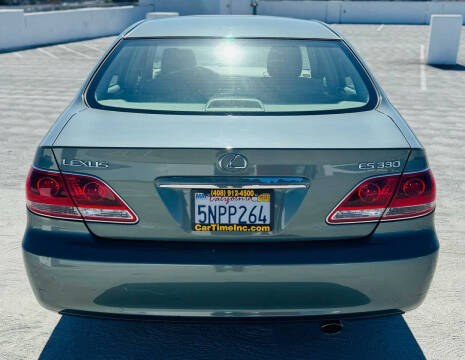 2005 Lexus ES 330