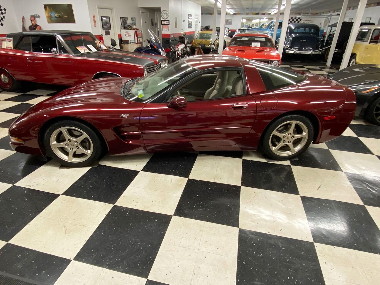 2003 Chevrolet Corvette 9