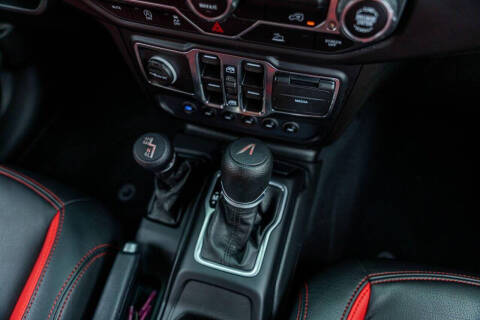 2023 Jeep Gladiator Sport S