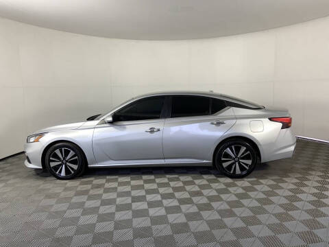 2021 Nissan Altima 2.5 SV