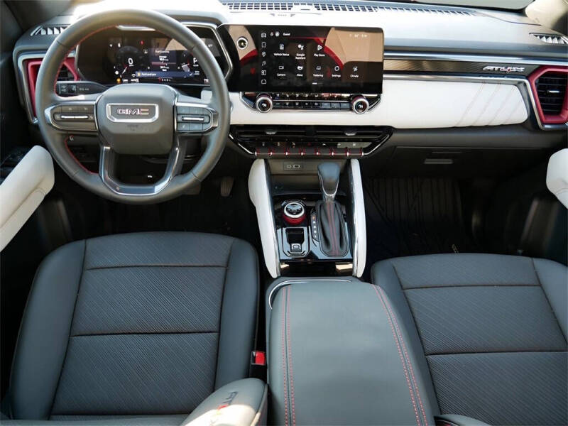 2024 GMC Canyon AT4X