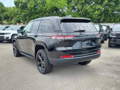 2024 Jeep Grand Cherokee Altitude