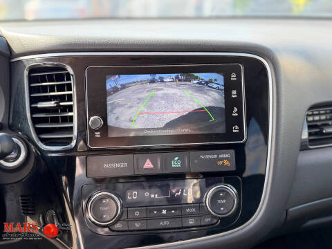 2017 Mitsubishi Outlander SEL