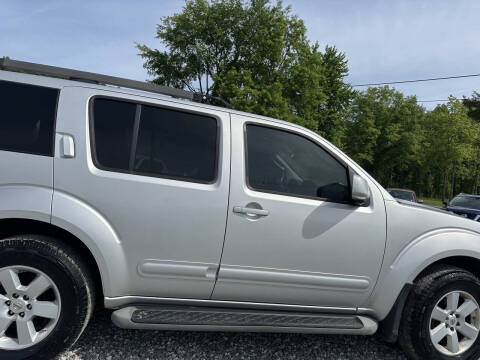 2008 Nissan Pathfinder SE
