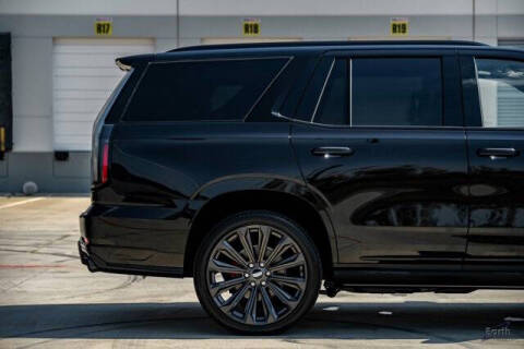 2025 Cadillac Escalade-V