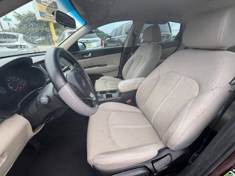 2017 Kia Optima LX