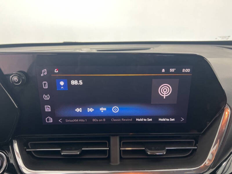 2025 Chevrolet Trax RS