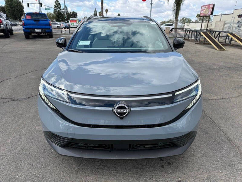 2026 Nissan LEAF Platinum+