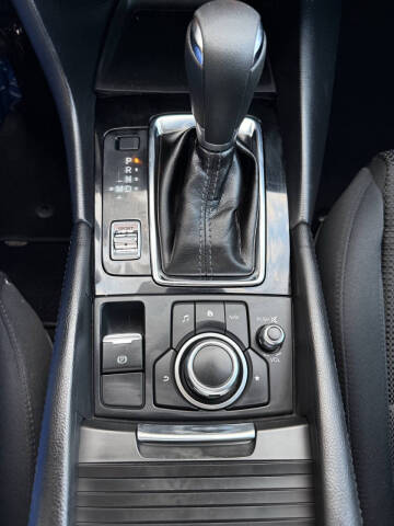 2018 Mazda MAZDA3 Sport