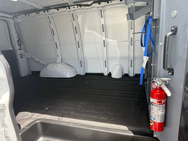 2019 Chevrolet Express 2500