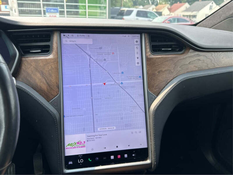 2020 Tesla Model X Long Range Plus