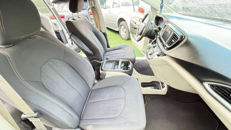 2018 Chrysler Pacifica Touring Plus