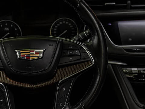 2018 Cadillac XT5 Platinum