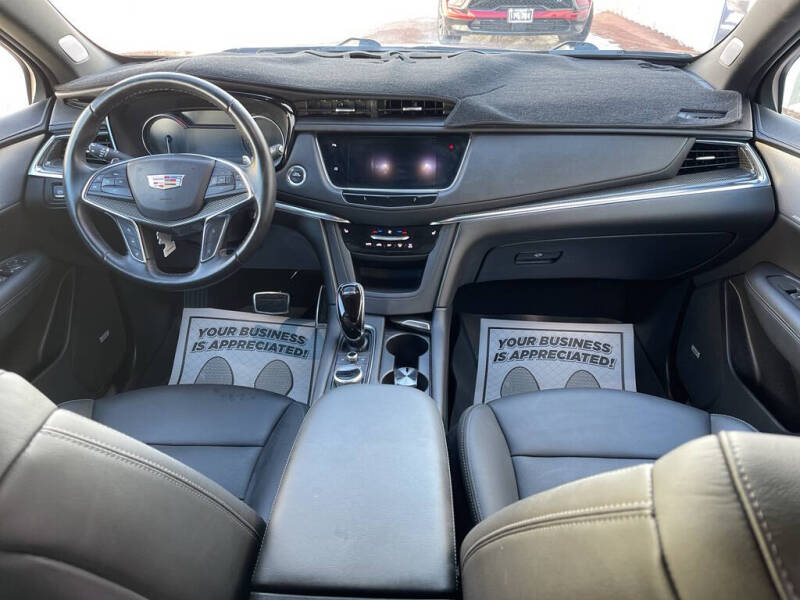 2020 Cadillac XT5 Sport