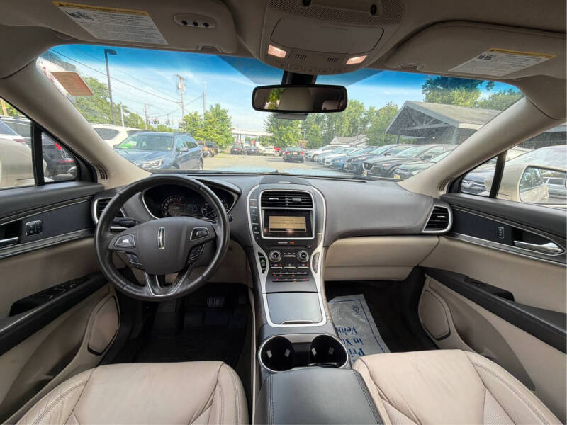 2017 Lincoln MKX Select - Photo 29