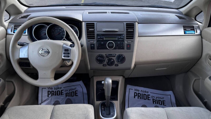 2011 Nissan Versa 1.8 S