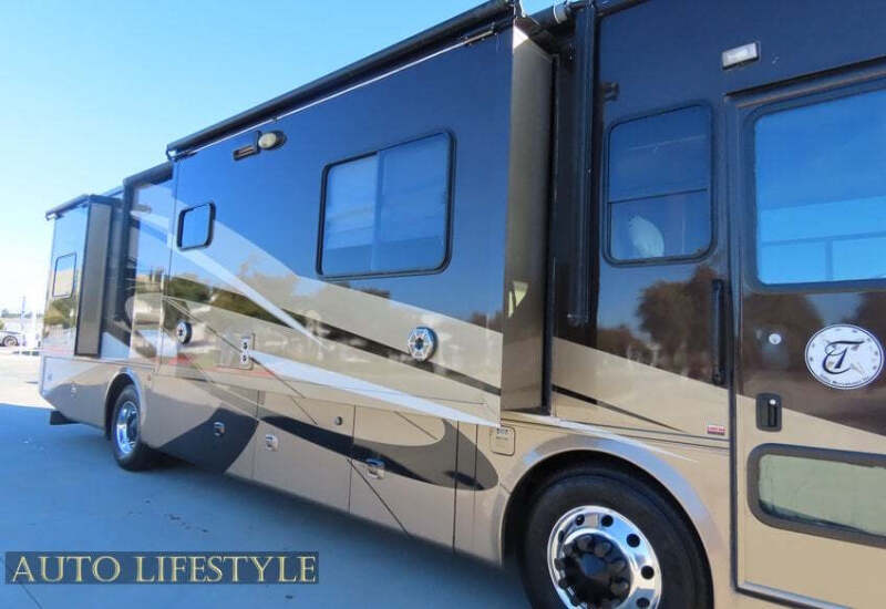 2010 Freightliner MH Chassis