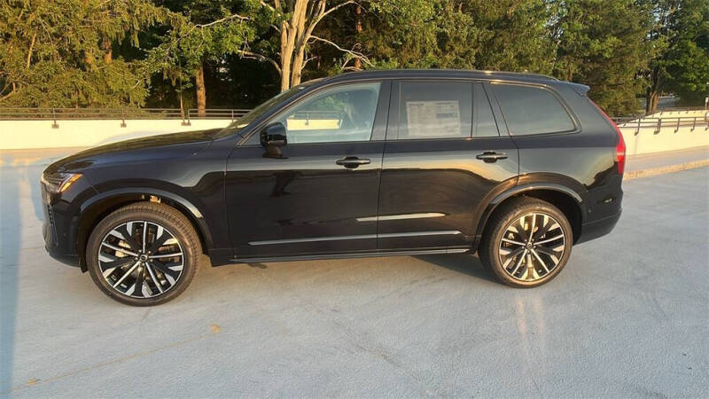 2026 Volvo XC90 B6 Ultra Dark 7P