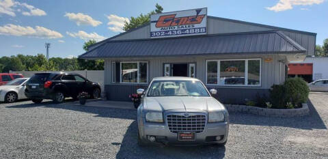 2006 Chrysler 300 for sale at GENE'S AUTO SALES in Selbyville DE