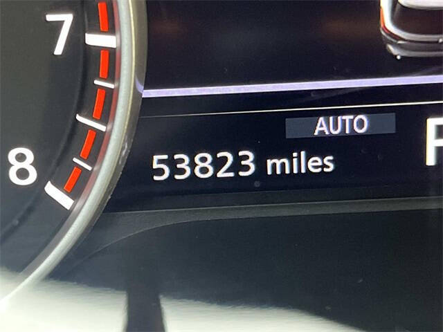 2023 Nissan Pathfinder SV