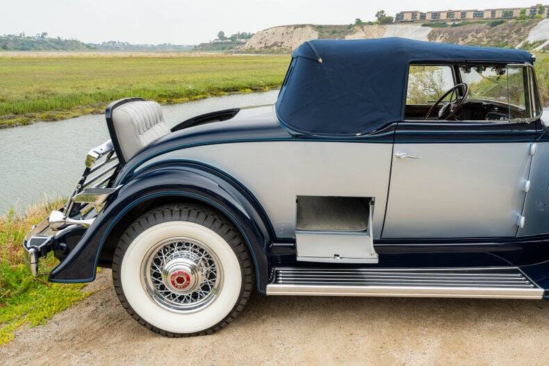 1933 Packard Twelve