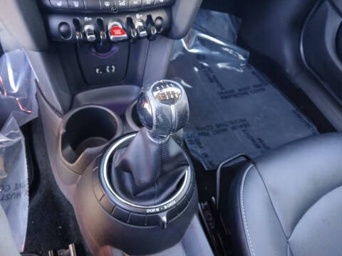 2016 MINI Hardtop 4 Door Cooper