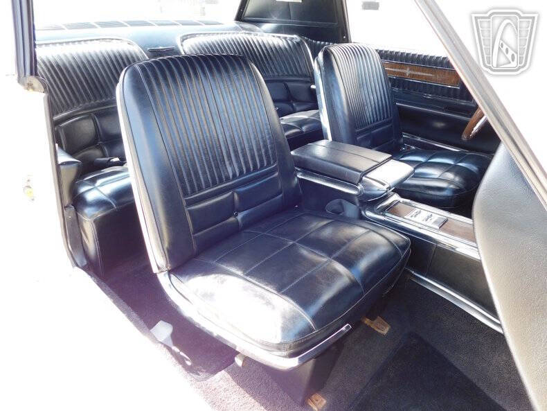 1966 Ford Thunderbird