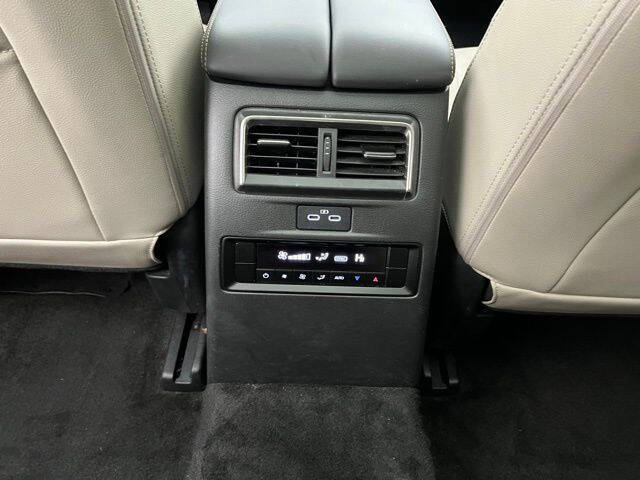 2024 Mazda CX-90 Plug-in Hybrid Premium