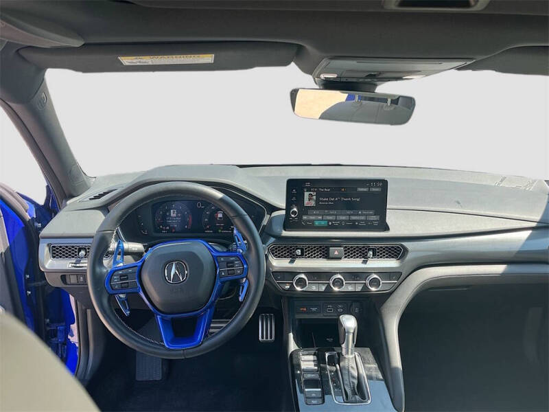 2023 Acura Integra w/Tech w/A-SPEC