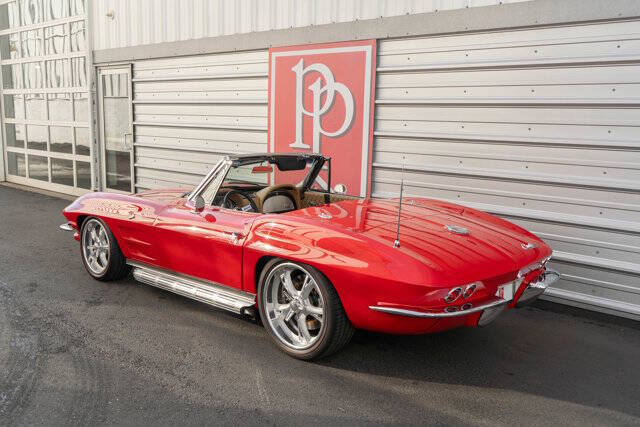 1963 Chevrolet Corvette 36