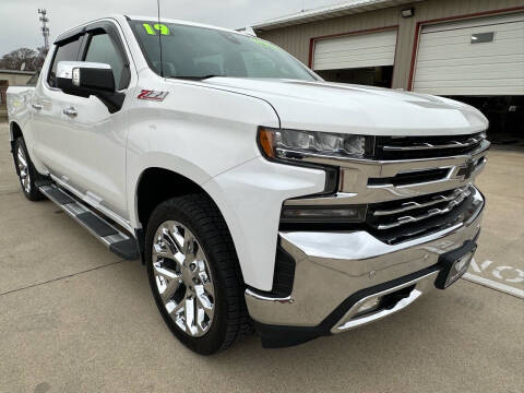 2019 Chevrolet Silverado 1500 for sale at Thorne Auto in Evansdale IA